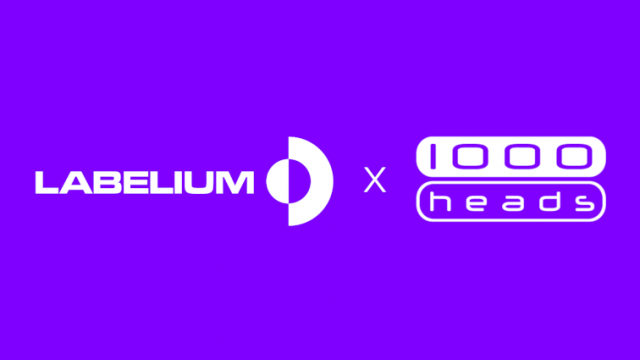 Die Logos von Labelium und 1000heads auf lilafarbenem Grund